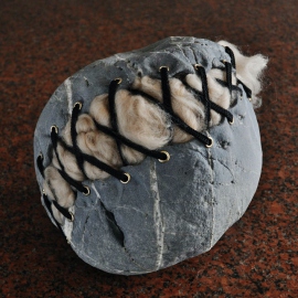 Paris Art Web - Sculpture - Hirotoshi Ito - Stuffed Stone I