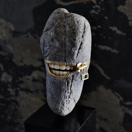 Paris Art Web - Sculpture - Hirotoshi Ito - Laughing Stone V
